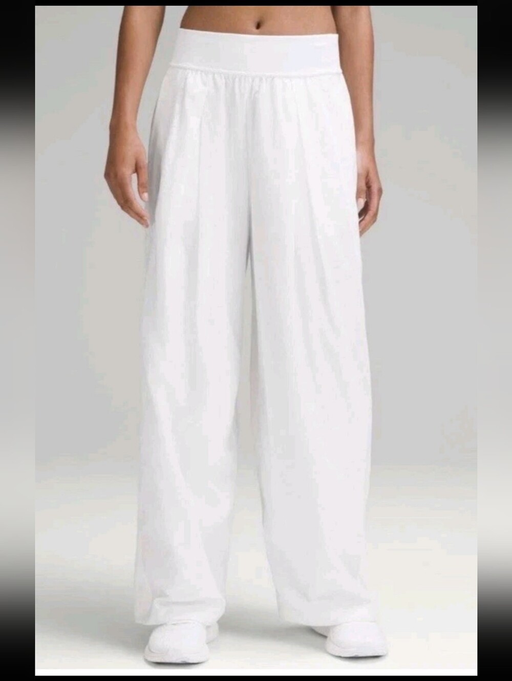 Lululemon Lightweight Midrise Tennis Track Pant White Size 6 Wide Leg